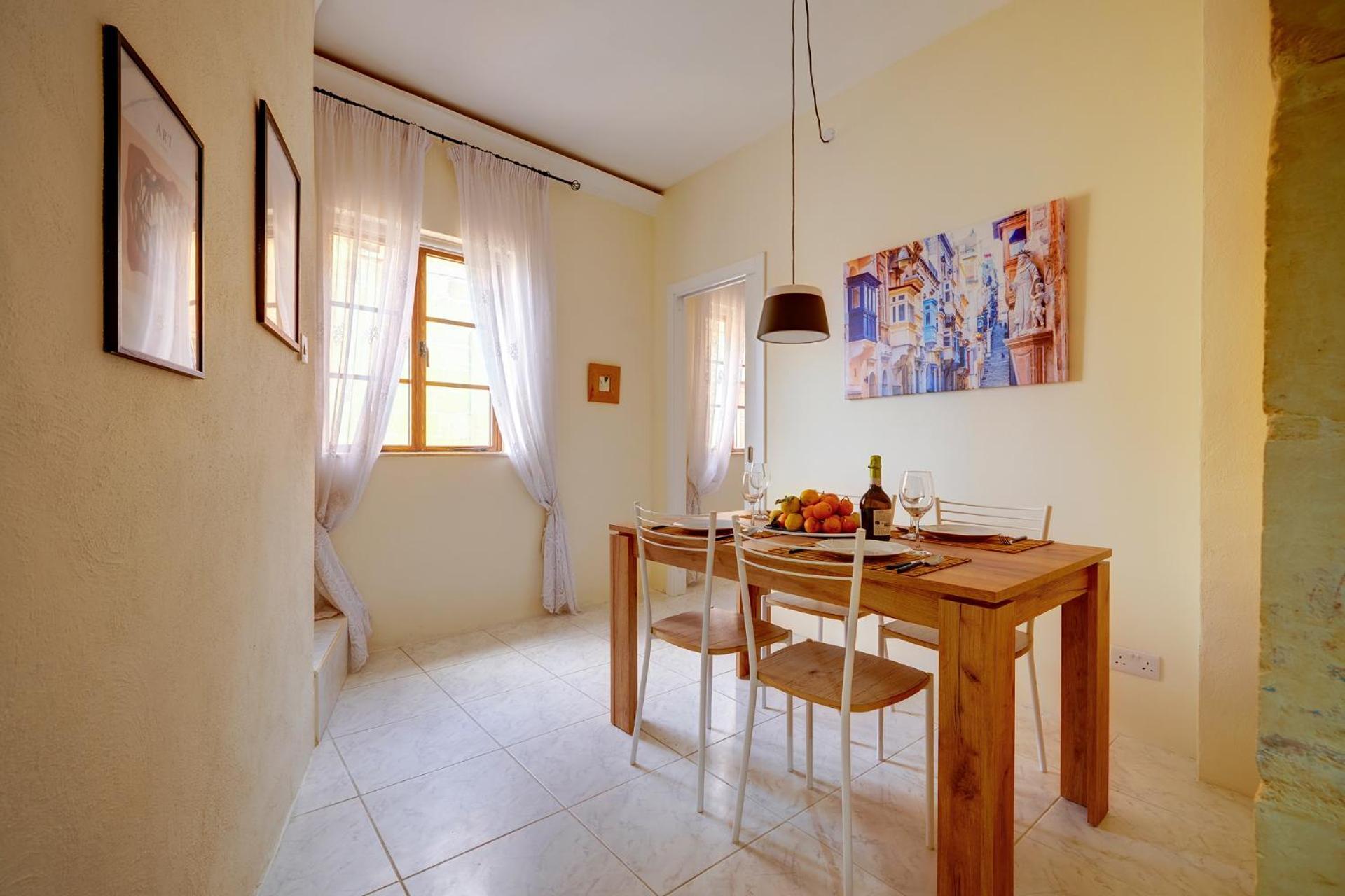 Traditional Maltese Townhouse, Roof Terrace And Views 森格莱阿 外观 照片