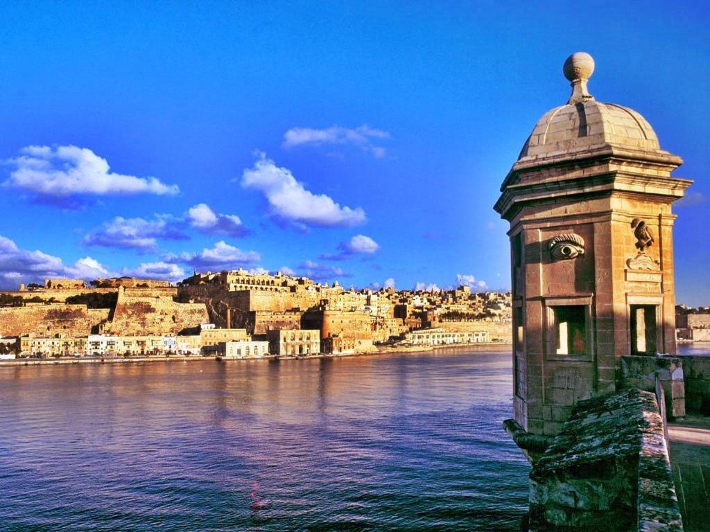 Traditional Maltese Townhouse, Roof Terrace And Views 森格莱阿 外观 照片